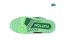 Cargar imagen en el visor de la galería, Louis Vuitton LV Skate Green
