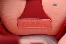 Cargar imagen en el visor de la galería, Louis Vuitton LV Skate Red
