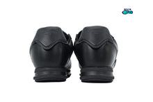 Cargar imagen en el visor de la galería, Louis Vuitton LV Buttersoft Black

