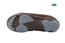 Cargar imagen en el visor de la galería, Louis Vuitton LV Footprint Soccer Sneaker
