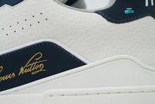 Cargar imagen en el visor de la galería, Louis Vuitton Trainer #54 Signature White Blue
