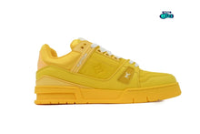 Cargar imagen en el visor de la galería, Louis Vuitton LV Trainer Yellow Embossed
