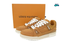 Cargar imagen en el visor de la galería, Louis Vuitton LV Trainer Beige
