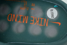 Cargar imagen en el visor de la galería, Nike Mind 001 Slide Mineral Slate Light Pumice
