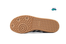 Cargar imagen en el visor de la galería, adidas Samba Jane Black White Gum
