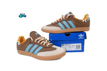 Cargar imagen en el visor de la galería, Adidas Samba Toy Story Woody
