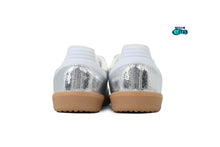 Cargar imagen en el visor de la galería, Adidas Samba Silver Metallic Cracked Leather
