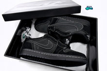 Cargar imagen en el visor de la galería, Air Jordan 1 Retro Low OG SP Travis Scott Black Phantom
