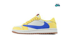 Cargar imagen en el visor de la galería, Jordan 1 Retro Low OG SP Travis Scott Canary
