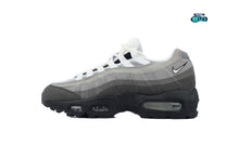 Cargar imagen en el visor de la galería, Nike Air Max 95 Big Bubble Blue Tint
