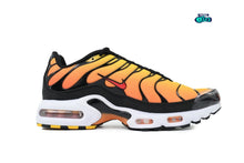 Cargar imagen en el visor de la galería, Nike Air Max Plus Black Orange
