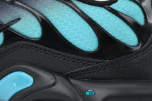 Cargar imagen en el visor de la galería, Nike Air Max Plus Black Dusty
