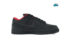 Cargar imagen en el visor de la galería, Nike SB Dunk x Supreme “94” Black
