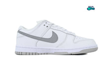 Cargar imagen en el visor de la galería, Nike SB Dunk x Supreme “94” White Metallic Silver

