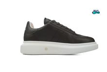 Cargar imagen en el visor de la galería, Alexander McQueen Oversized  Retro Dark Brown
