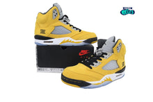 Cargar imagen en el visor de la galería, Air Jordan 5 Retro Tokyo T23

