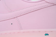 Cargar imagen en el visor de la galería, Nike Air Force 1 x Drake NOCTA Certified Lover Boy Pink

