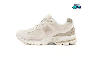 New Balance 2002R Beige