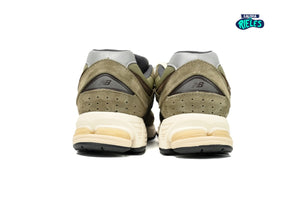 New Balance 2002R Moss