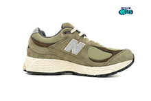 Cargar imagen en el visor de la galería, New Balance 2002R Moss
