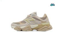 Cargar imagen en el visor de la galería, New Balance 9060 Sea Salt
