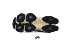 Cargar imagen en el visor de la galería, New Balance 9060 New Spruce
