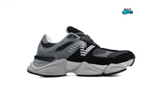 Cargar imagen en el visor de la galería, New Balance 9060 Black Grey
