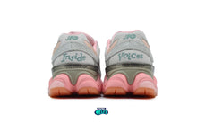 Cargar imagen en el visor de la galería, New Balance 9060 Baby Shower Blue
