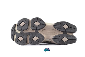 New Balance 9060 Mushroom