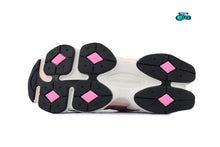 Cargar imagen en el visor de la galería, New Balance 9060 Pink
