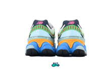 Cargar imagen en el visor de la galería, New Balance 9060 Beach Glass
