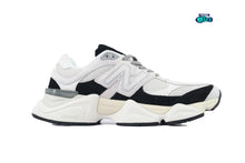 Cargar imagen en el visor de la galería, New Balance 9060 Grey Jet Pack
