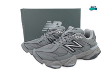 Cargar imagen en el visor de la galería, New Balance 9060 Shadow Grey
