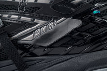 Cargar imagen en el visor de la galería, New Balance 1906R Black Grey
