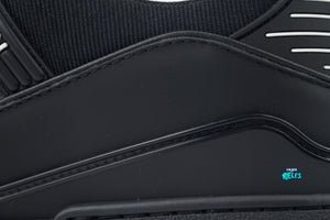 Louis Vuitton Trainer Black Embossed