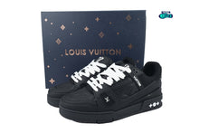 Cargar imagen en el visor de la galería, Louis Vuitton Trainer Black Embossed
