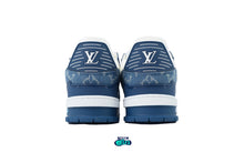 Cargar imagen en el visor de la galería, Louis Vuitton Trainer Monogram Denim White Blue
