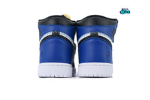 Cargar imagen en el visor de la galería, Jordan 1 Retro High Fragment (Friends and Family)
