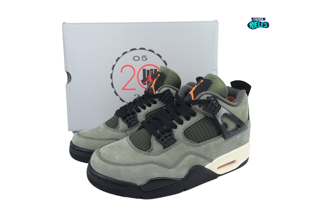 Air Jordan 4 Retro Undefeated