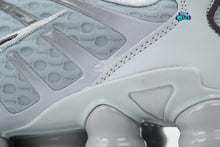 Cargar imagen en el visor de la galería, Nike Shox TL Wolf Grey Iron
