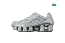 Cargar imagen en el visor de la galería, Nike Shox TL Metallic
