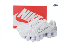 Cargar imagen en el visor de la galería, Nike Shox TL White Metallic Silver
