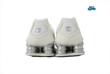 Cargar imagen en el visor de la galería, Nike Shox TL White
