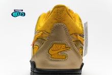 Cargar imagen en el visor de la galería, Nike Air Rubber Dunk Off-White University Gold
