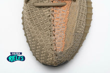 Cargar imagen en el visor de la galería, Yeezy Boost 350 V2 Eliada
