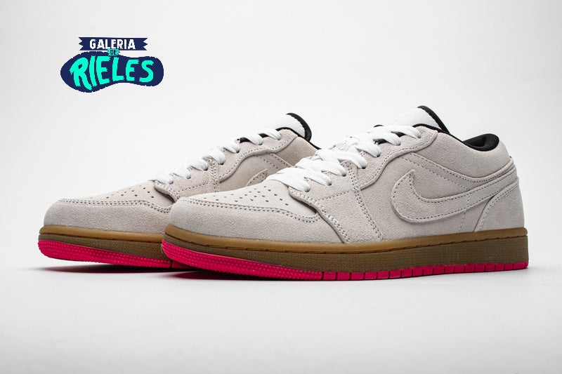 Jordan 1 Low White Gum Hyper Pink